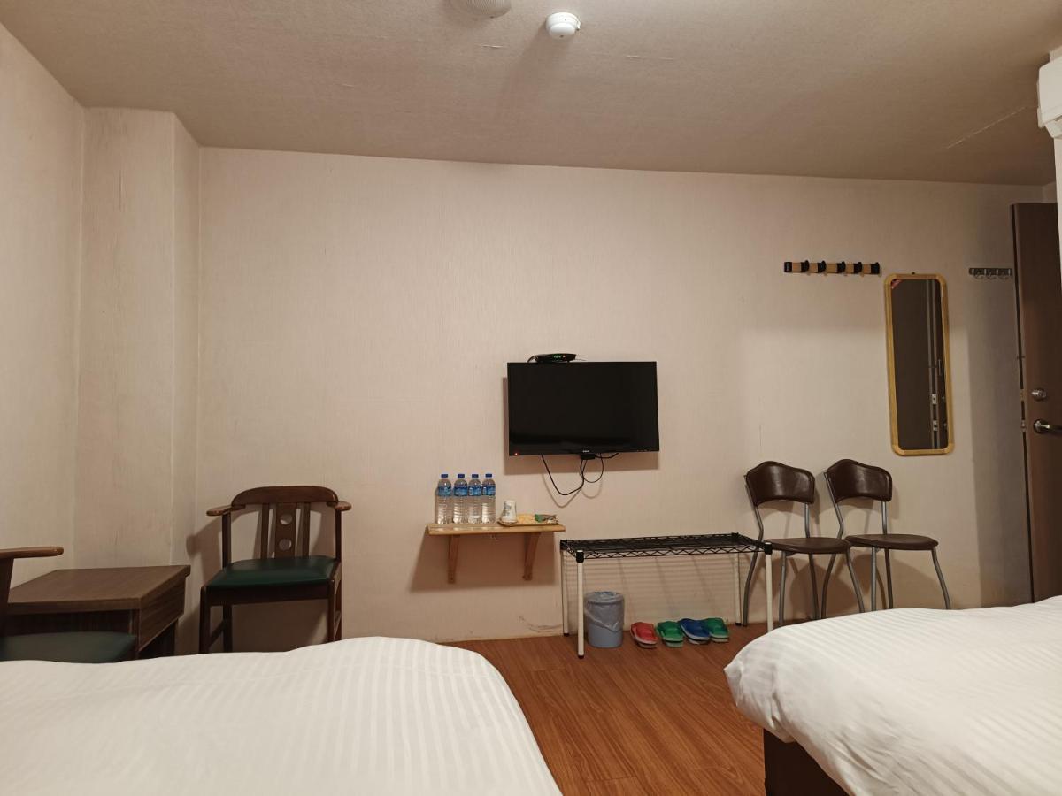 Hotel Fouquet Хуалиен Сити Екстериор снимка
